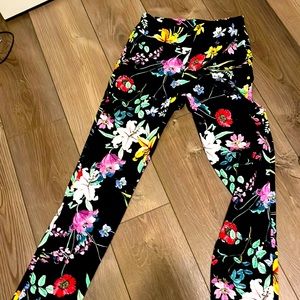 Black background floral pants by Joseph Ribkoff